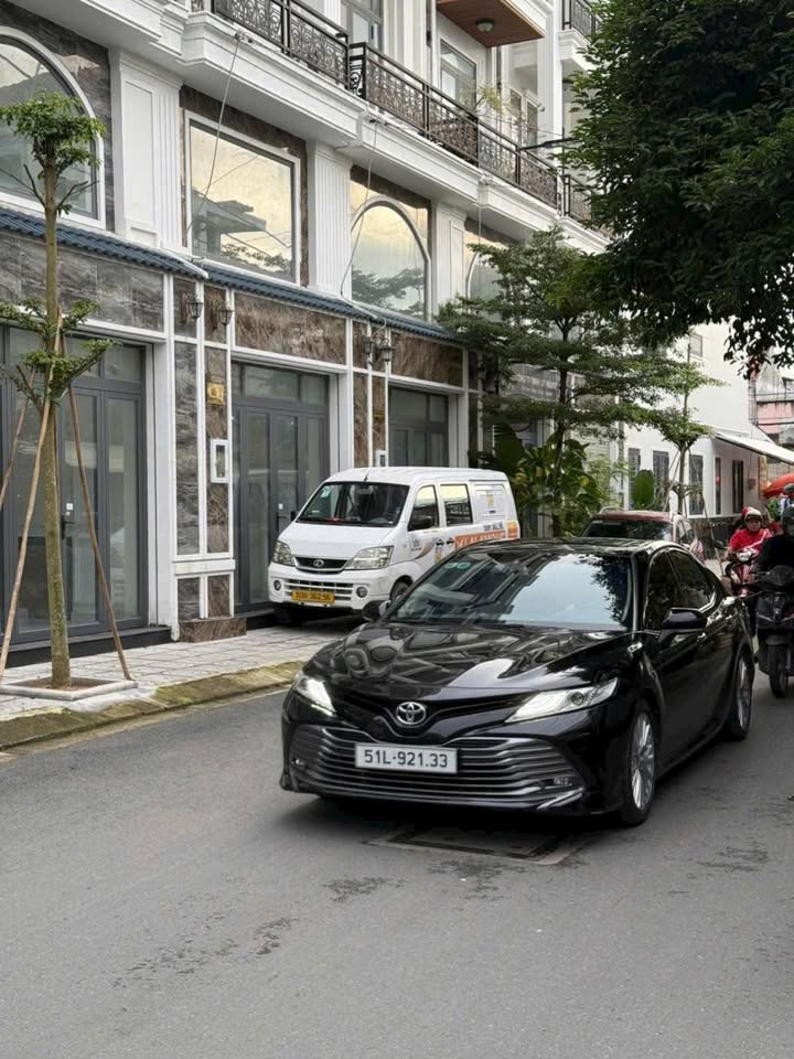 Nhà mặt tiền kinh doanh đường DS20, Thủ Đức, 60m² giá 11.9 tỷ - Đầu tư sinh lời ngay!