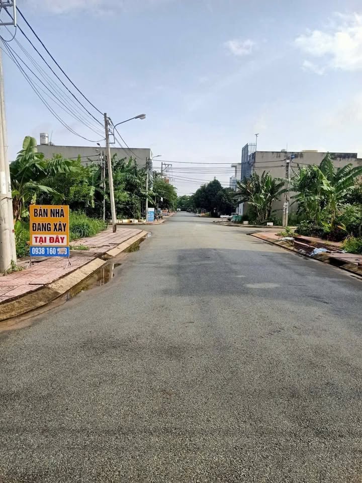 Đất nền Thủ Đức 64m² giá 3.35 tỷ - Lô sạch đẹp, vị trí thuận lợi!