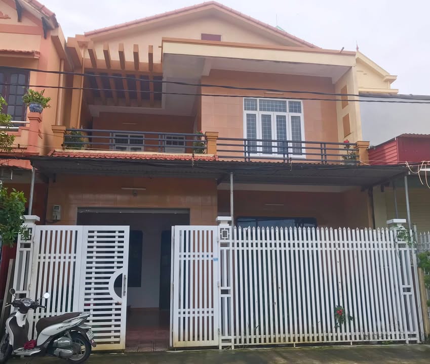 Nhà nguyên căn 113 Phùng Hưng, Đồng Phú, 110m² - Đầy đủ nội thất, giá tốt!