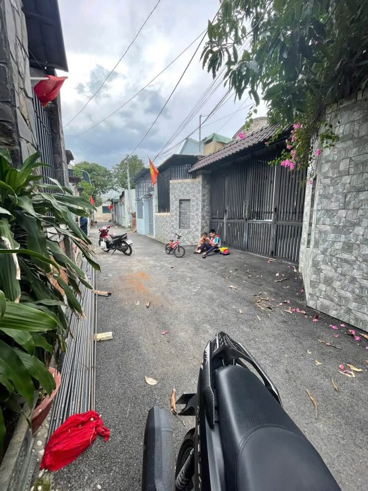 Nhà 2 mặt tiền phường Tân Triều 140m² giá 2.1 tỷ - Đầu tư sinh lời ngay!