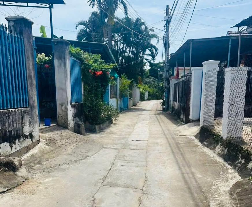 Đất nền góc 2 mặt tiền Lê Duẩn, Phú Trinh 99m² giá chỉ 1.65 tỷ - Cơ hội đầu tư tuyệt vời!