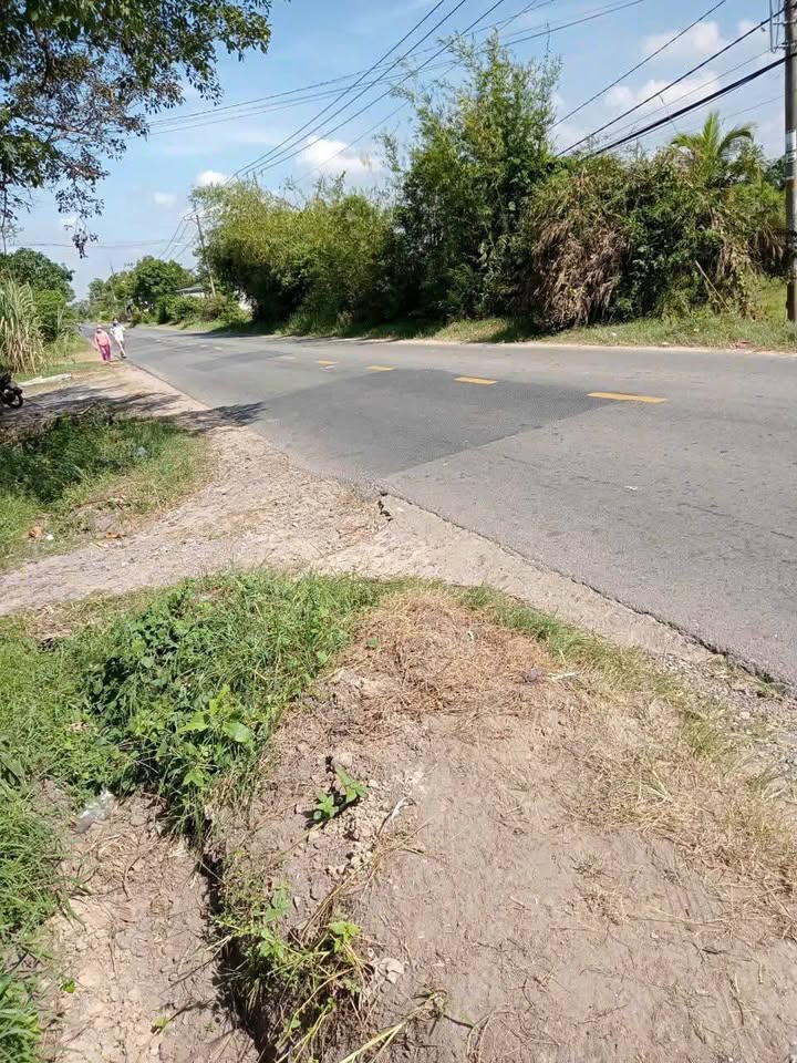 Đất Củ Chi Mặt Tiền Tỉnh Lộ 15, 296m² giá 4.9 tỷ - Đầu tư sinh lời ngay!