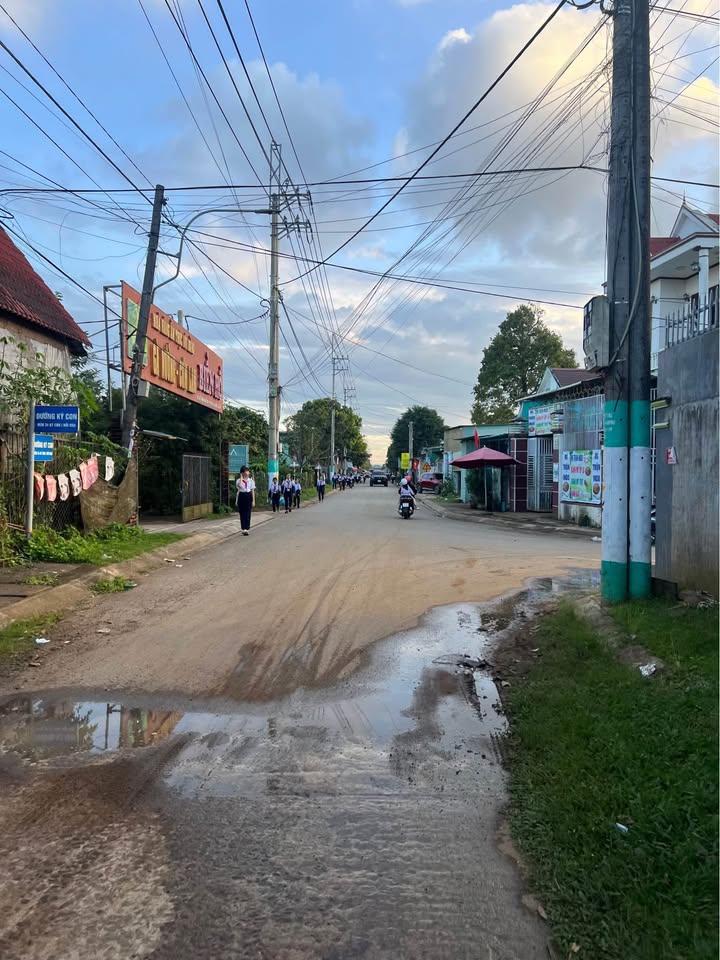 Đất thổ cư mặt tiền Ký Kon - Phường Thống Nhất, Gia Lai - Giá chỉ 1,2 tỷ!