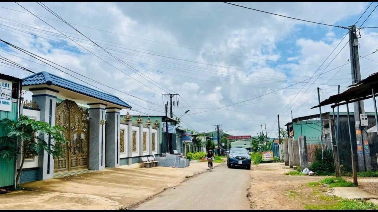 Đất mặt tiền Lê Văn Hưu, Pleiku 160m² giá 1.38 tỷ - Cơ hội đầu tư hấp dẫn!