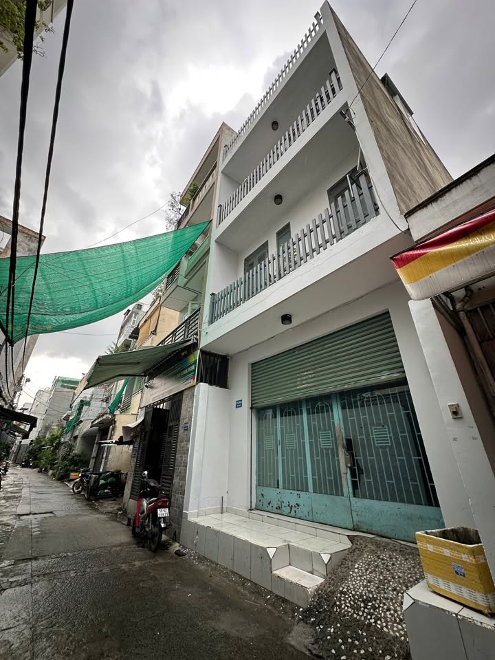 Nhà 4 tầng HXH Tân Sơn Nhì 80m² giá 8.2 tỷ - Đầu tư sinh lời ngay!