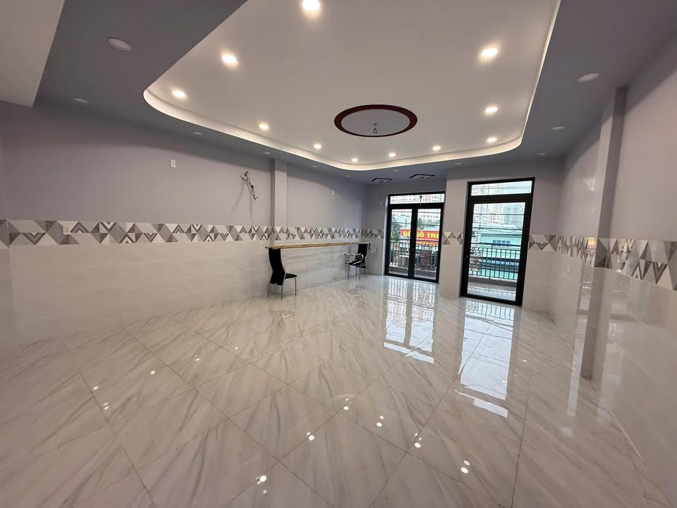 Nhà mặt tiền Lương Định Của, An Khánh, Quận 2 - Thích hợp làm văn phòng, showroom!