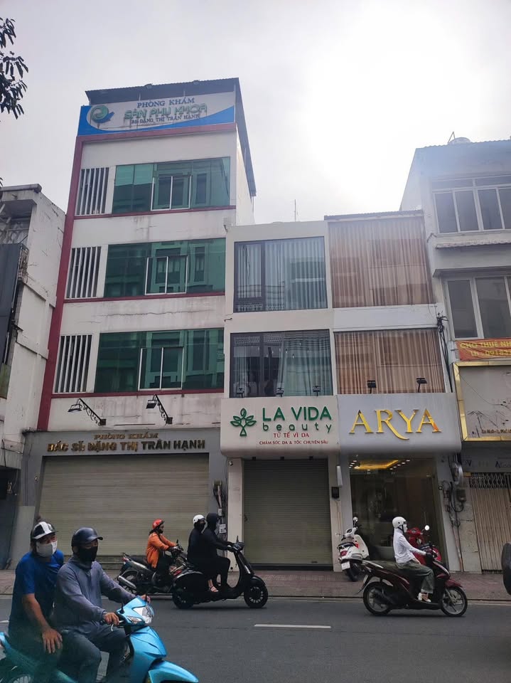 FrontHouse mặt tiền Hồ Văn Huê, Phú Nhuận 22,5m² giá 8 tỷ - Kinh doanh sầm uất!