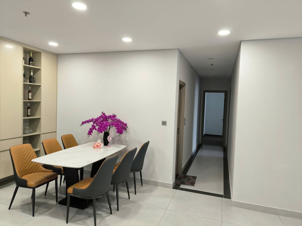 Căn hộ Khai Sơn City Long Biên 120m² giá 16 triệu - Full nội thất, sẵn sàng vào ở!