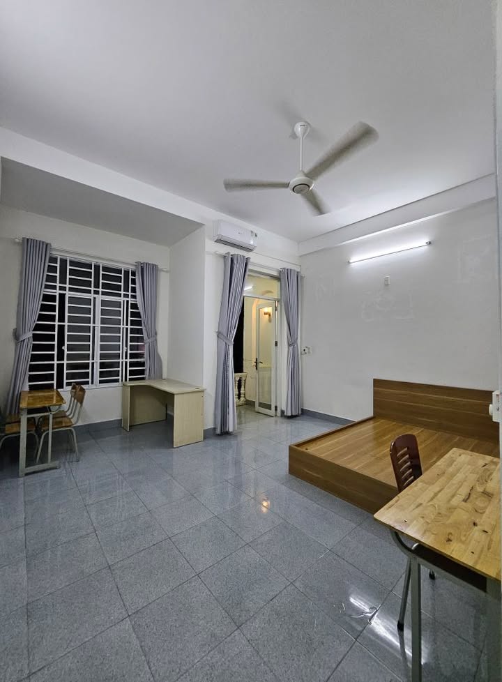 Phòng cho thuê tại đường Ngô Mây, Cẩm Lệ - Giá 3.3 triệu/tháng, sạch sẽ và thoáng mát!