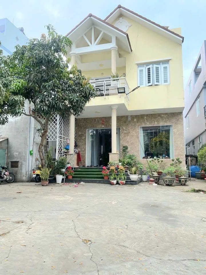 Biệt thự 2 tầng KDC Bộ Công An Quận 7 322m² giá 17 tỷ - An ninh tuyệt đối!