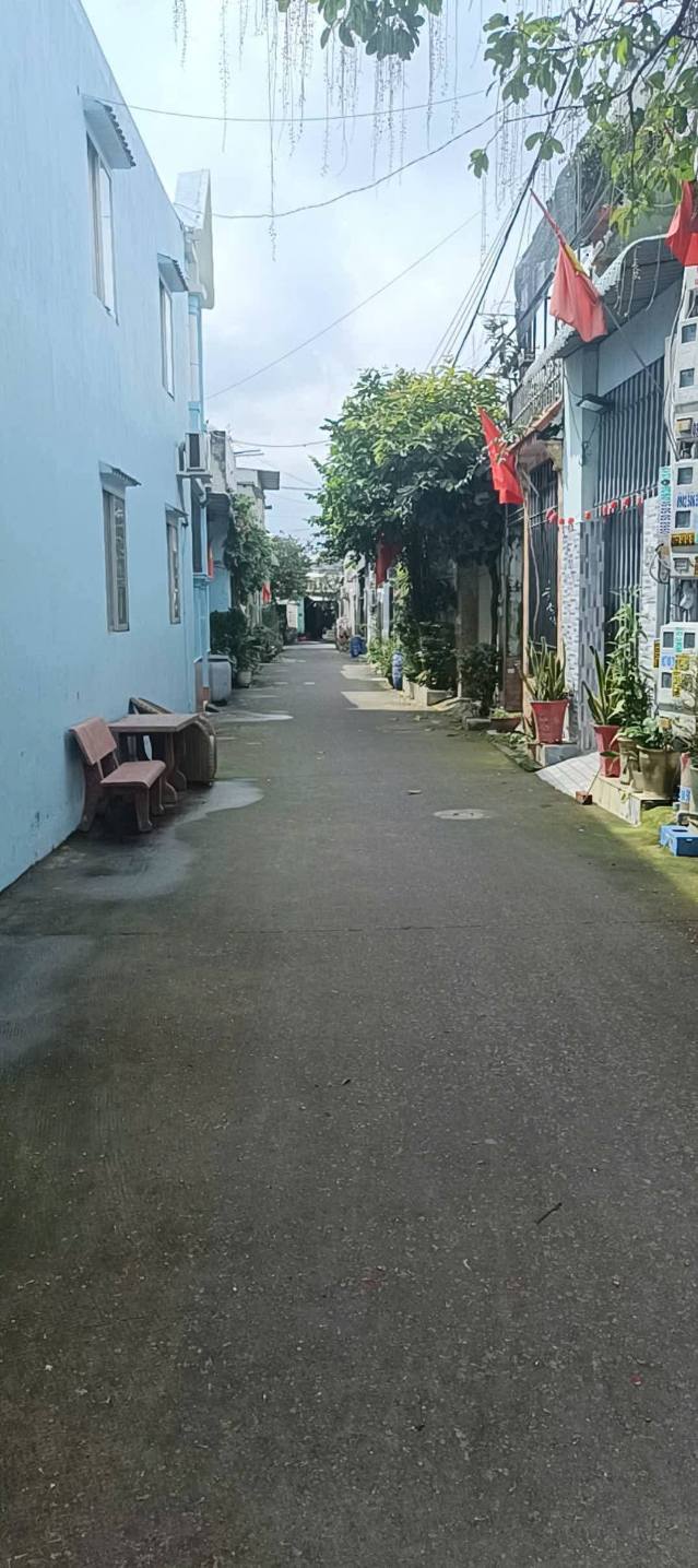 Đất nền Bình Chuẩn, Thuận An 100m² giá 2.05 tỷ - Xây dựng tự do!