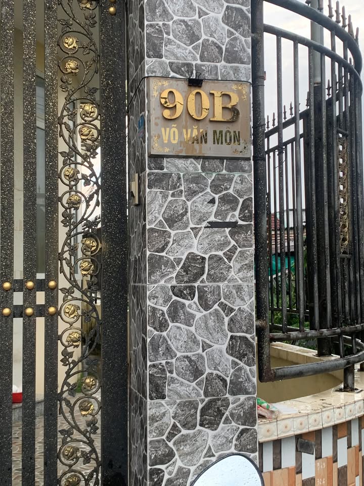 Cho thuê nhà 3 tầng đường Võ Văn Môn, Long An - Gần trường chuyên Long An!