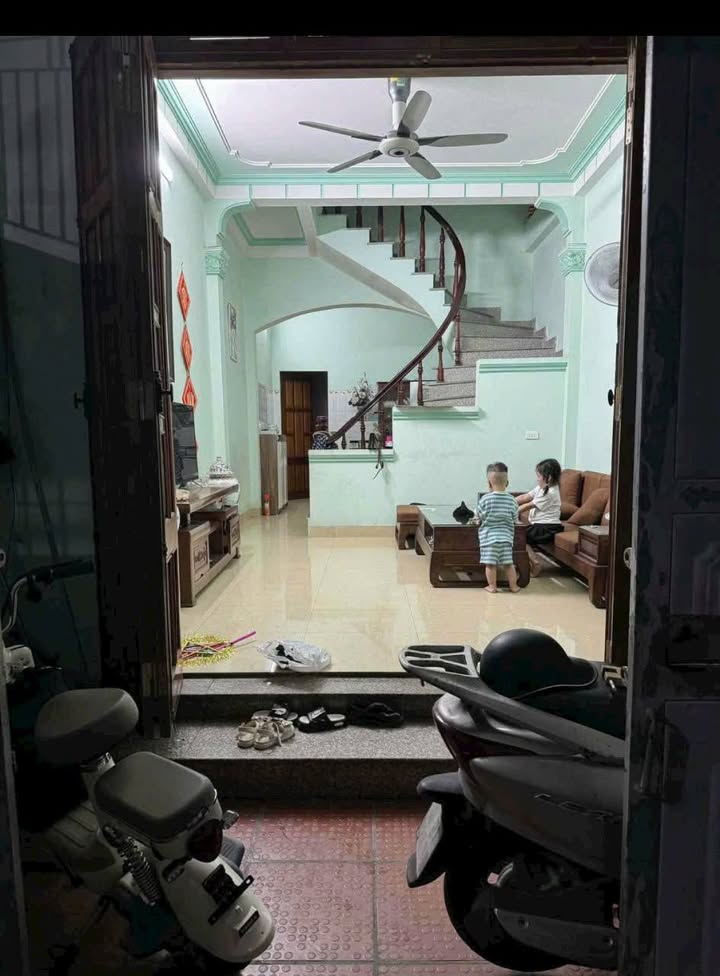 Nhà bán đường Xuân Trinh, Nam Định 50m² giá 1.5 tỷ - Hướng Nam, sổ hồng chính chủ!