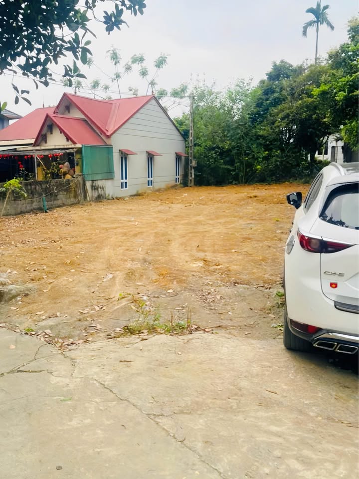 Đất nền lô góc 2 mặt tiền Nhuận Trạch, Lương Sơn 230m² - An ninh tốt, ô tô vào tận nơi!