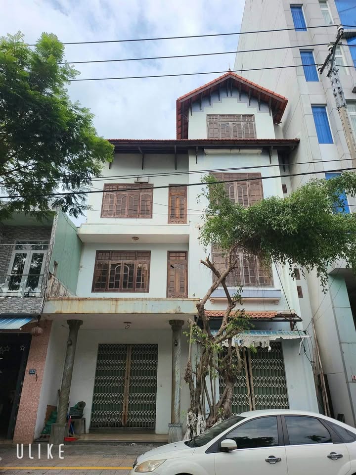 Nhà FrontHouse 3 tầng mặt tiền Dũng Sĩ Thanh Khê 175m² giá 15.5 tỷ - Chính chủ cần bán!