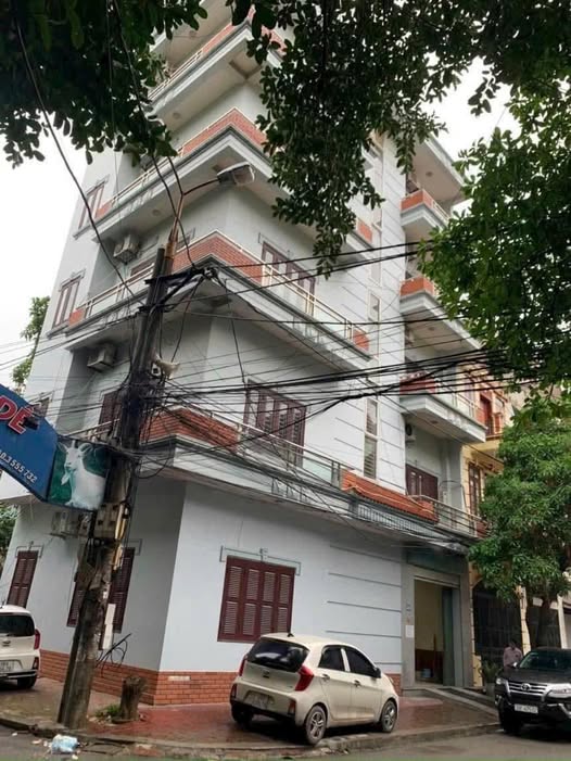 Nhà 6 tầng đường Nguyễn Thị Lưu 90m² giá 10 tỷ - Tiện ích đầy đủ, sổ đỏ chính chủ!