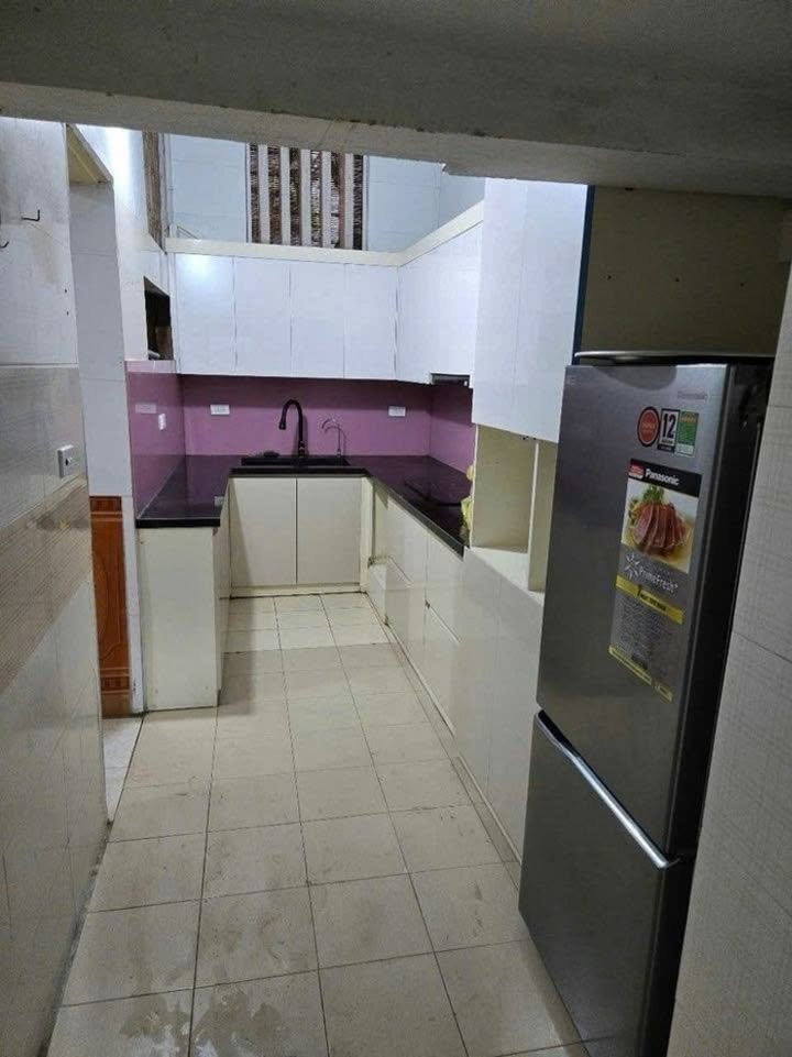 Nhà cho thuê tại ngõ 432 Đội Cấn, Ba Đình 51m² - Đầy đủ nội thất, giá chỉ 10.5 triệu!