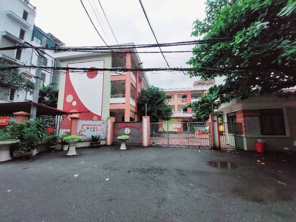 Nhà đẹp Kim Giang 40m² giá chỉ 5 tỷ - Sổ đỏ chính chủ!