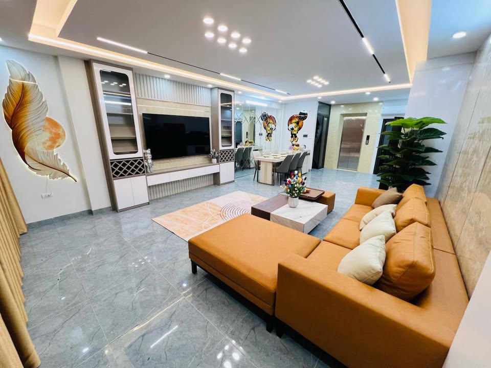 Nhà 7 tầng khu đất dịch vụ Vạn Phúc, 50m² - Thiết kế đẹp mắt, thương lượng tốt!
