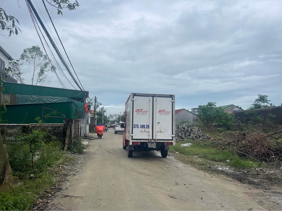 Đất Hưng Lộc, Vinh 74.8m² giá 2.4 tỷ - Vị trí đẹp gần trường học!