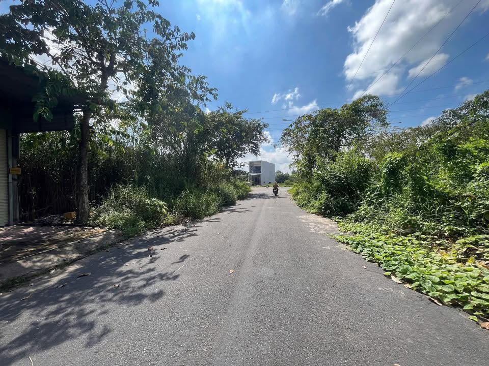 Đất nền KDC Phú An Cần Thơ 81m² giá 2.25 tỷ - Hướng Đông Bắc, sổ hồng chính chủ!