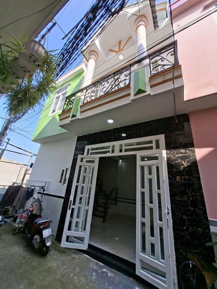 Nhà nhỏ xinh Mỹ Hạnh Bắc 40m² giá 640 triệu - Thiết kế tiện nghi, gần chợ