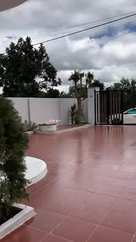 Nhà chính chủ tại Pơng Drang, 325m² giá 2.25 tỷ - Sẵn sàng vào ở ngay!