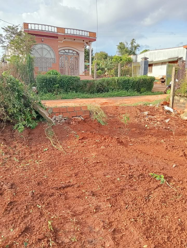 Đất nền 2 mặt tiền đường Pơng Drang, Krông Búk 400m² giá 3.25 tỷ - Đầu tư sinh lời ngay!