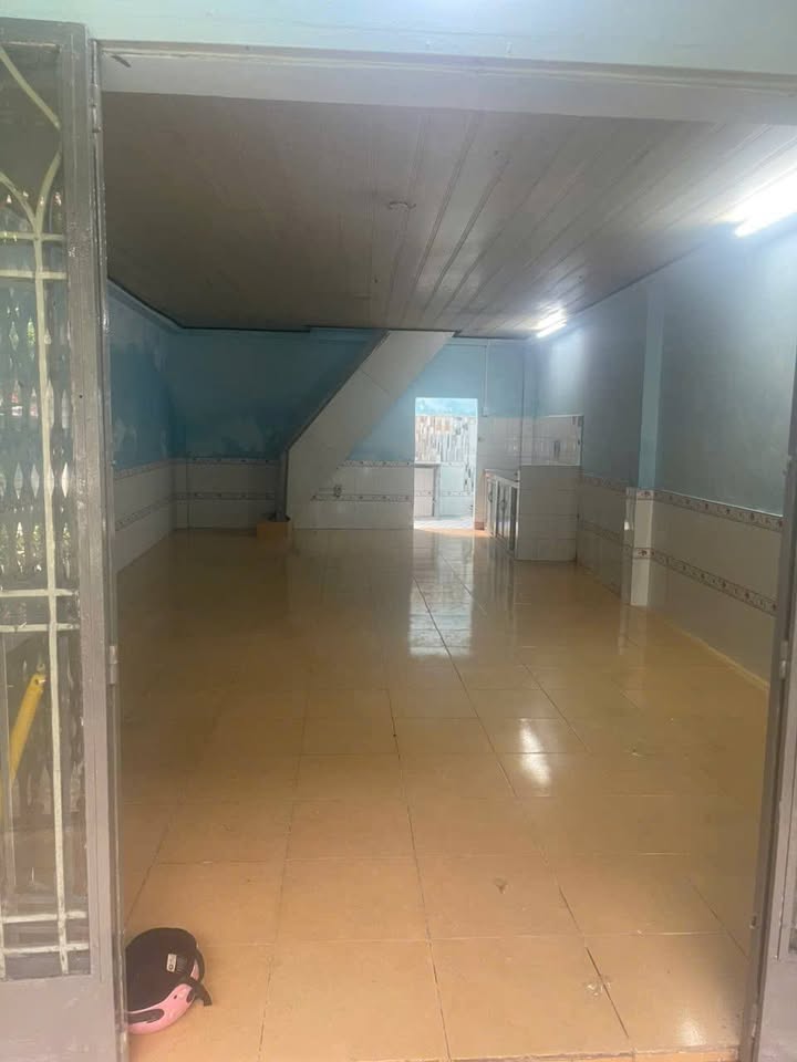 Cho thuê nhà hẻm 688 Tân Kỳ Tân Quý, 48m² chỉ 6.5 triệu - Dọn vào ở ngay!