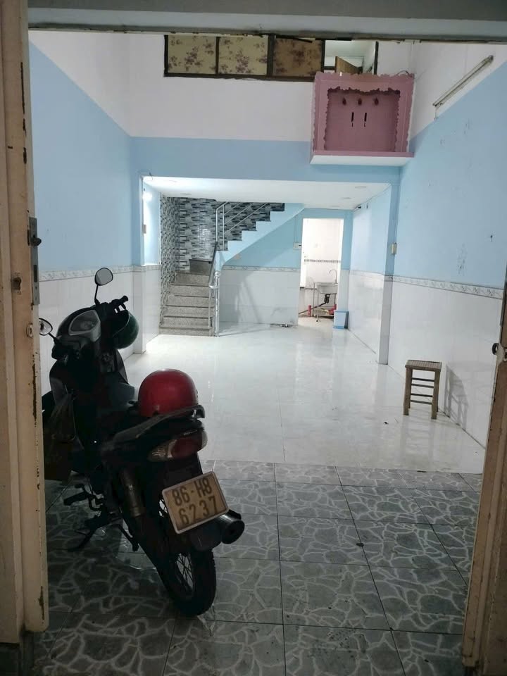 Nhà cho thuê đường Lạc Long Quân, phường 3, quận 11 - 48m² giá 8 triệu/tháng