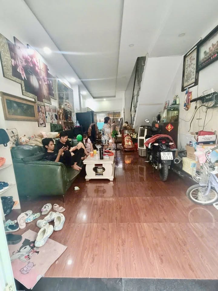 Nhà cho thuê hẻm xe hơi 52m² Kênh Nước Đen, Q Bình Tân - Phù hợp ở gia đình, kinh doanh online!