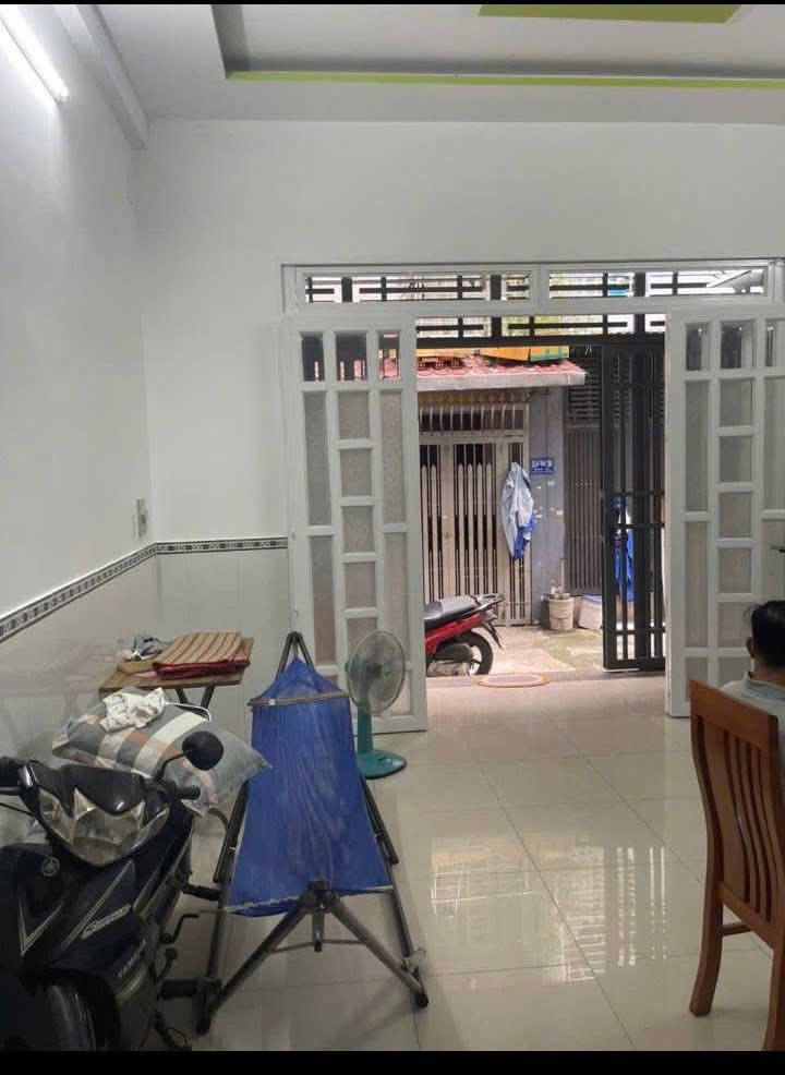 Nhà cho thuê Đường Số 12, Bình Tân 2PN giá 8 triệu - Tiện nghi đầy đủ