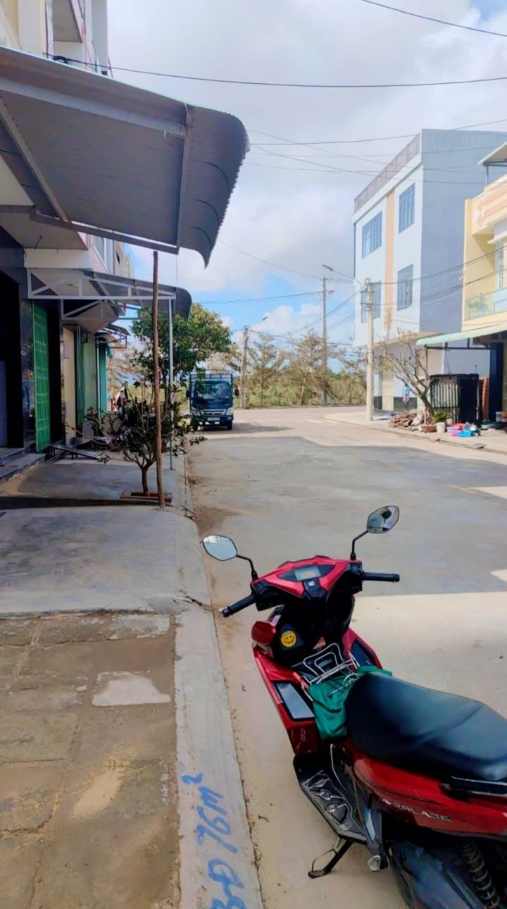 Đất nền 52m² tại Đê Đông, Nhơn Bình chỉ 2 tỷ - Cơ hội đầu tư hấp dẫn!