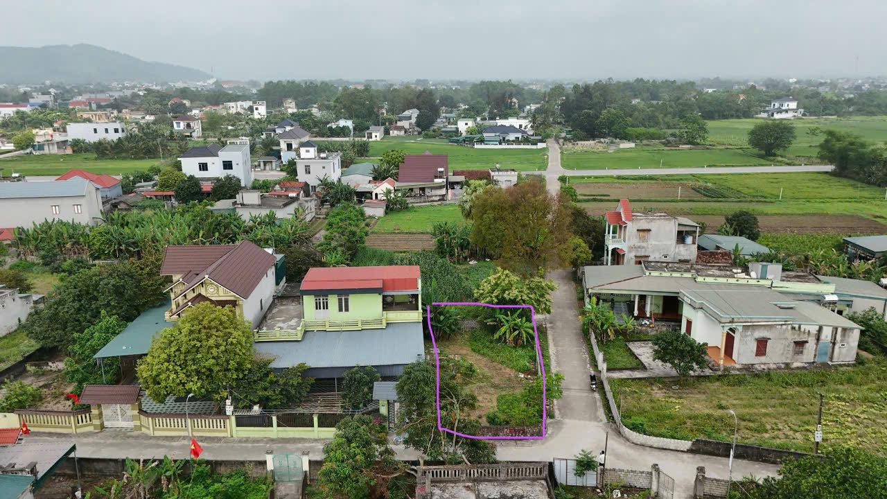 Đất nền Quảng Lợi, Thanh Hóa 250m² giá 2 tỷ - Cách biển chỉ 350m!