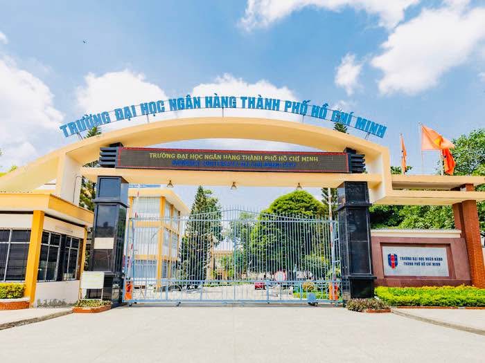 Nhà cấp 4 và 4 phòng trọ tại Hoàng Diệu 2, Thủ Đức | 136m² | Giá 6.5 tỷ - Đầu tư sinh lời ngay!