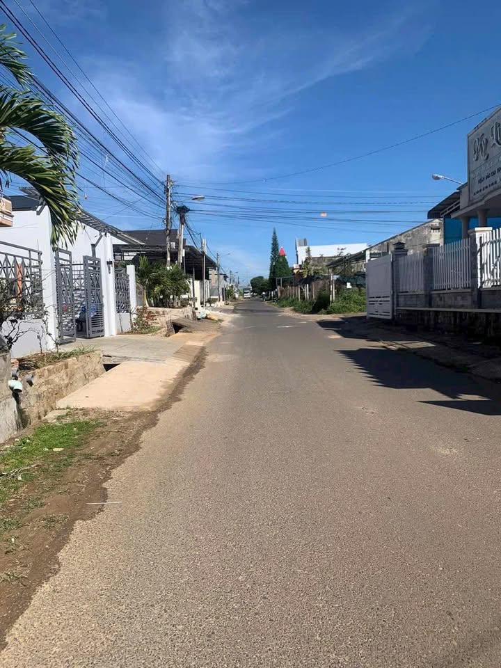 Đất thổ cư Nguyễn Văn Cừ, Bảo Lộc 151m² giá 2.6 tỷ - Chính chủ bán gấp!