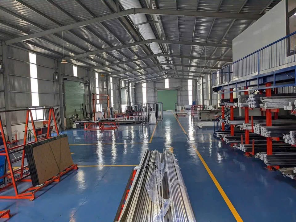 Kho xưởng cho thuê tại cụm công nghiệp Nguyên Khê, Đông Anh 2000m² - Nền epoxy mới, xe container đỗ cửa!