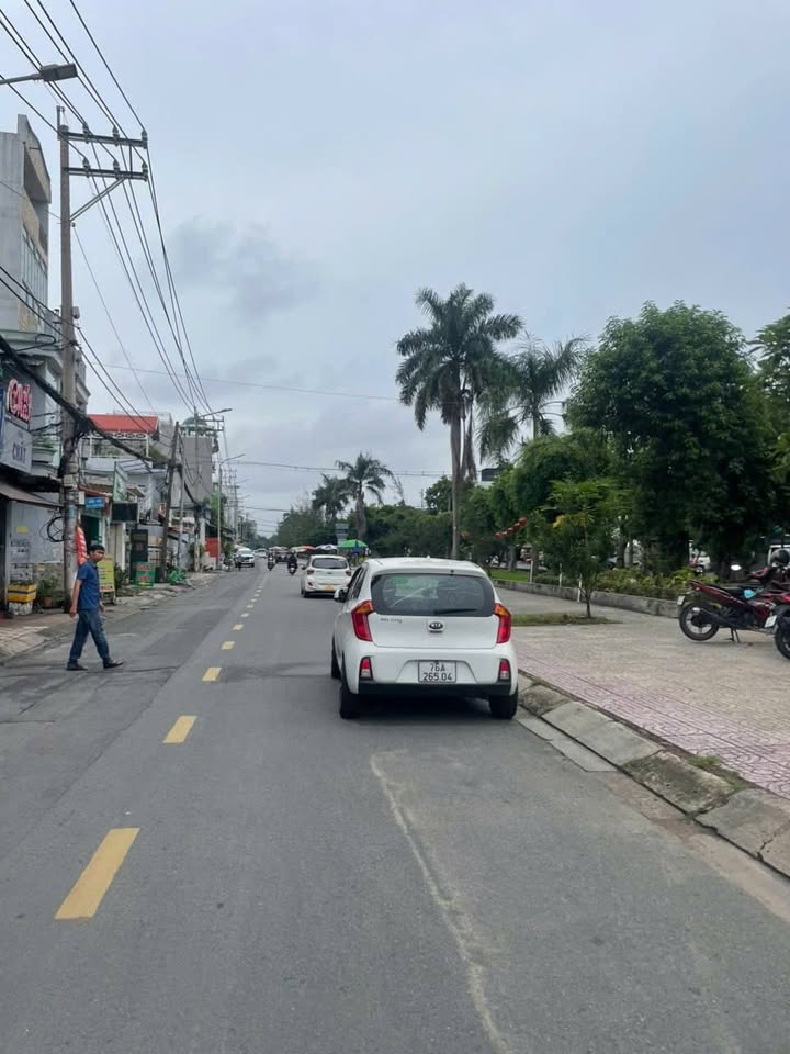 Nhà cấp 4 hẻm xe tải Lưu Chí Hiếu, Tân Phú 75m² giá 600 triệu - Cơ hội đầu tư tuyệt vời!