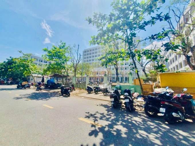 Lô đất 150m² mặt tiền Doãn Uẩn, Ngũ Hành Sơn giá chỉ 12.5 tỷ - Cơ hội đầu tư đắc địa!