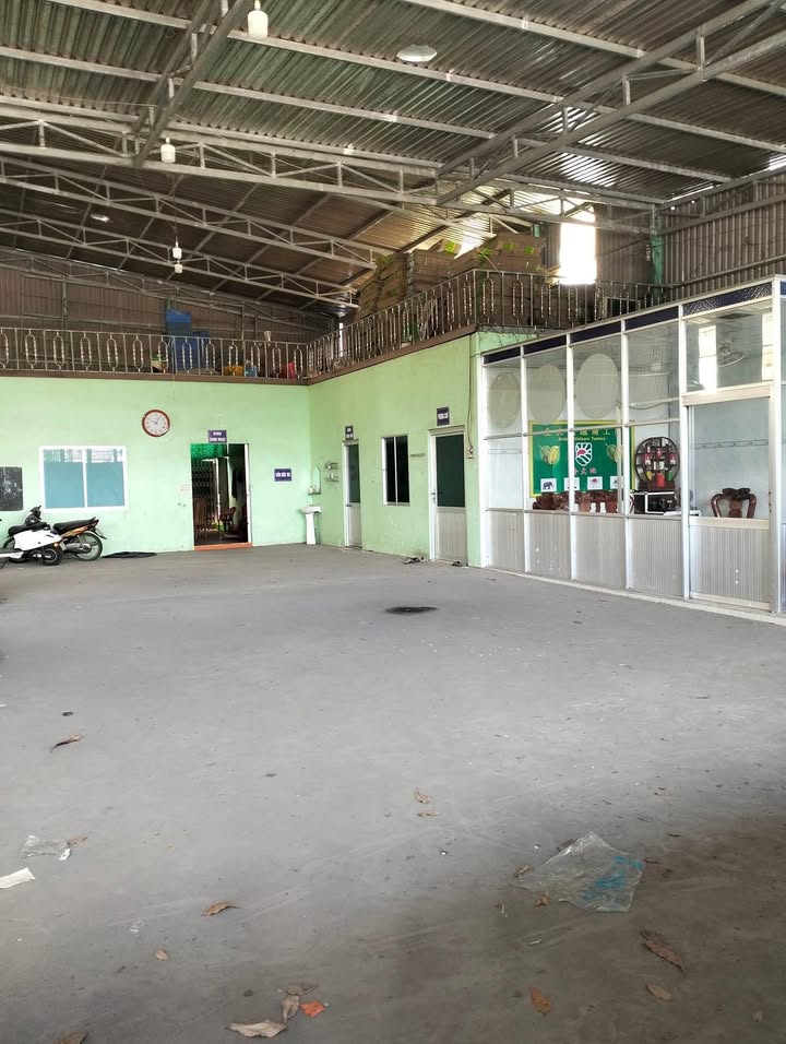 Kho 700m² Mặt Tiền 25m Tại Long Khánh - Cho Thuê 550 Triệu/Năm