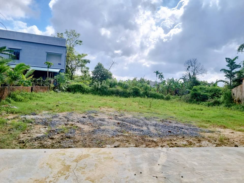 Đất nền Hòa Tiến Đà Nẵng 372m² giá 2.4 tỷ - Đầu tư sinh lời nhanh chóng!