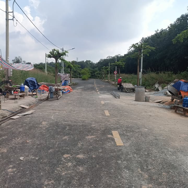 Đất nền khu dân cư Hưng Phát Bến Cát 110m² giá chỉ 1.1 tỷ - Sổ đỏ chính chủ!