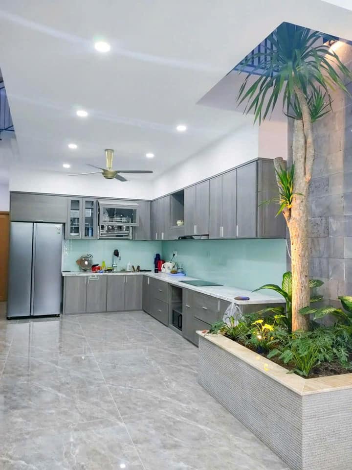 Bán nhà đẹp 2.5 tầng đường Trần Minh Thiệt 100m² giá 5 tỷ - Khu dân cư an ninh cao