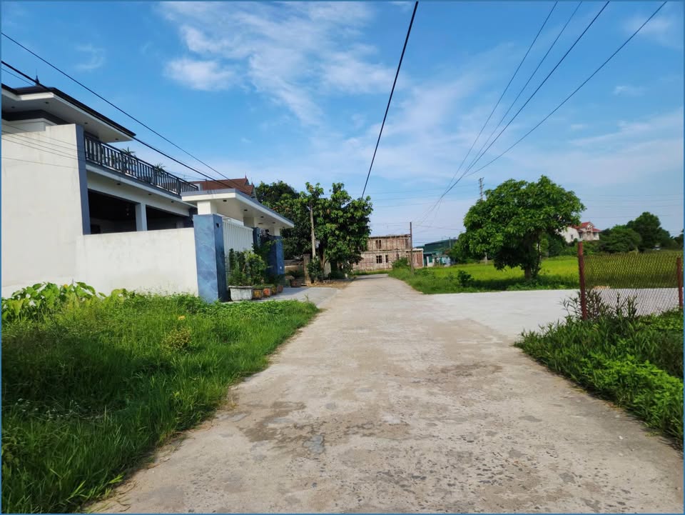 Đất nền Tân Lâm Hương, Hà Tĩnh 216m² giá 3 tỷ - Hai mặt tiền thông thoáng!