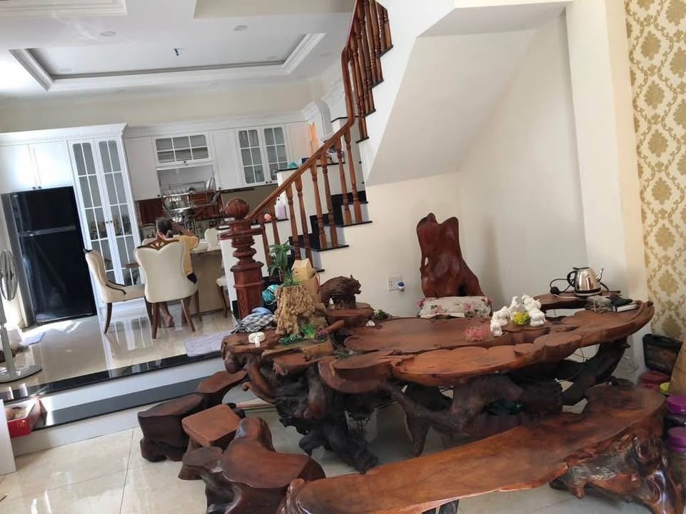 Biệt thự lô góc Đường Số 11, Hiệp Bình Chánh 150m² giá 19.8 tỷ - Sang trọng và đẳng cấp!