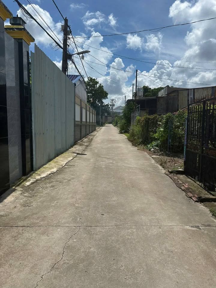 Đất 2 mặt tiền Trần Phú, Nhơn Trạch 250m² giá 3 tỷ - Cơ hội đầu tư tuyệt vời!