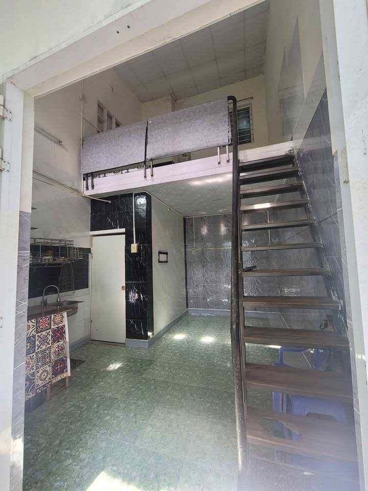 Nhà nguyên căn 18m² tại Bạch Đằng, Quy Nhơn - Không tiếp môi giới, ưu tiên người hiền lành!