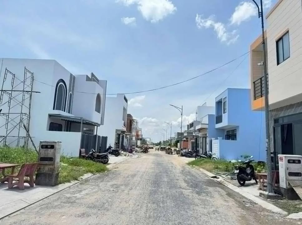 Đất nền đường Ngô Kinh Luân, Phường Tân Xuyên, 76m² - Cơ hội đầu tư sinh lời!