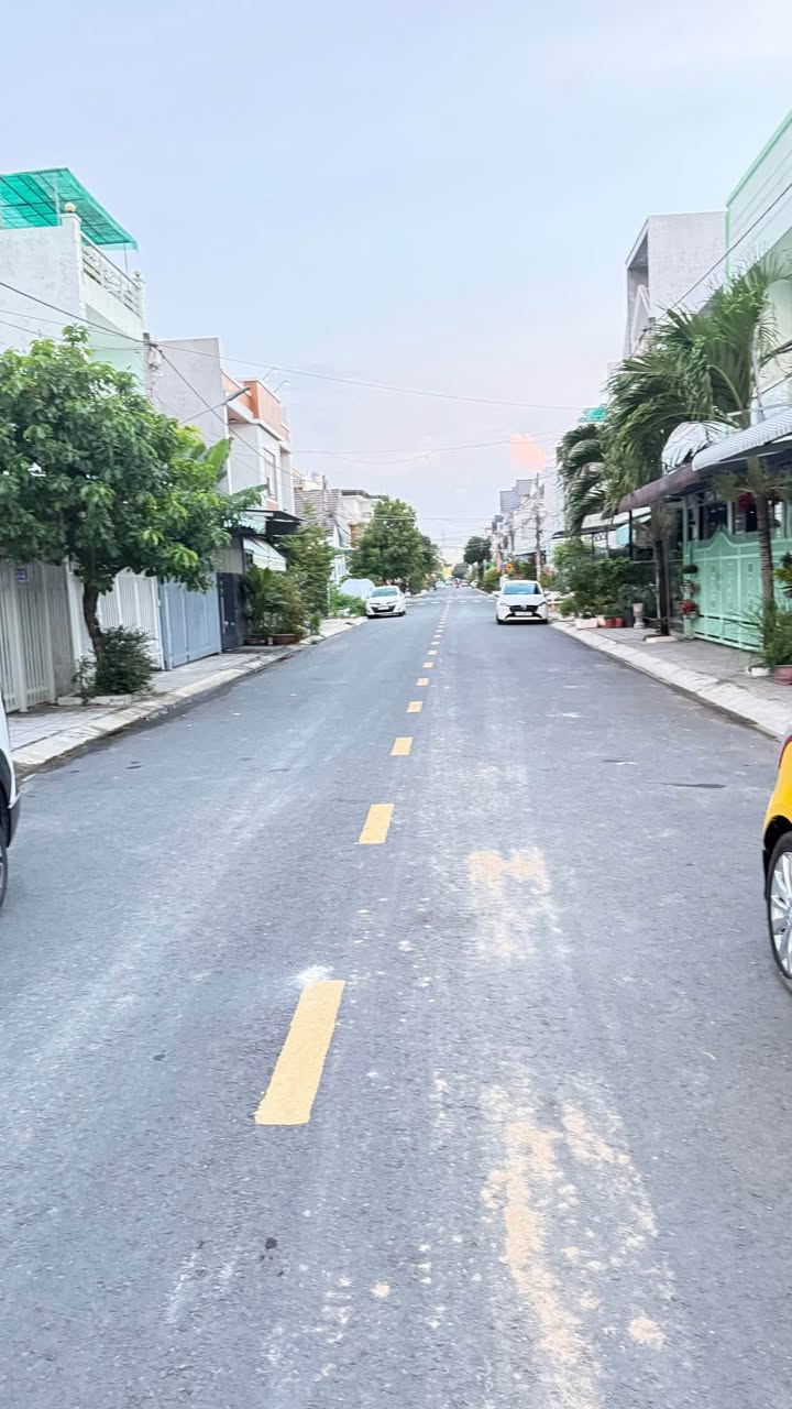 Nhà cấp 4 đường Lý Bôn, Bình Đức 81m² giá 2 tỷ - Sổ hồng chính chủ!