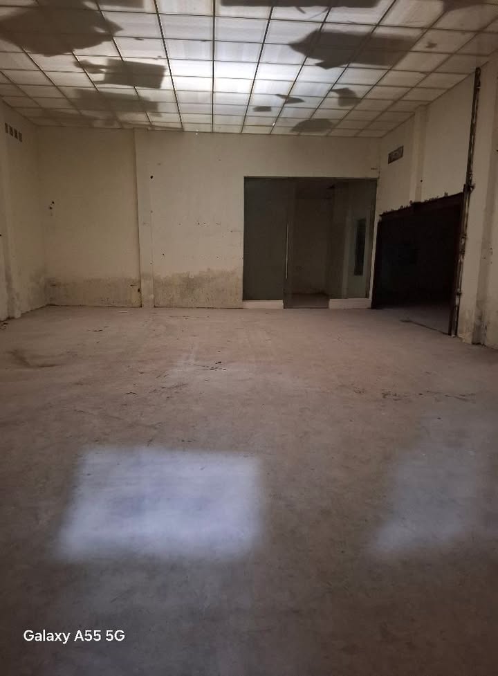 Kho xưởng cho thuê Lĩnh Nam 200m² giá 18 triệu - Hoạt động ngay!